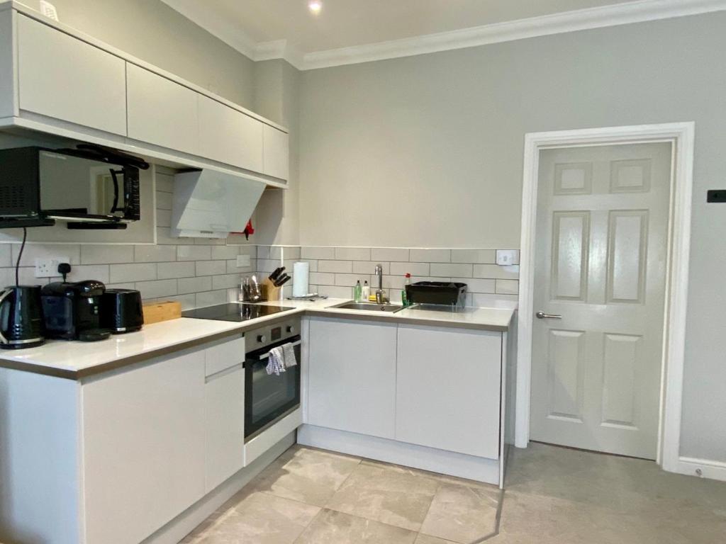 Stylish Modern Apartments Near Parks & Centre Cardiff Exterior foto