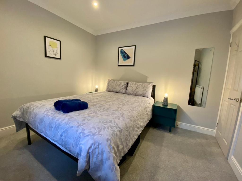 Stylish Modern Apartments Near Parks & Centre Cardiff Exterior foto